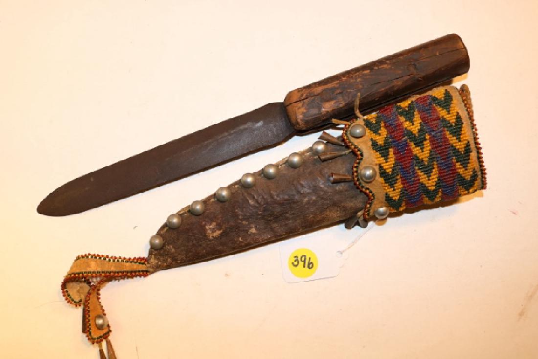 beaded and Concho sheath (1 of 3)