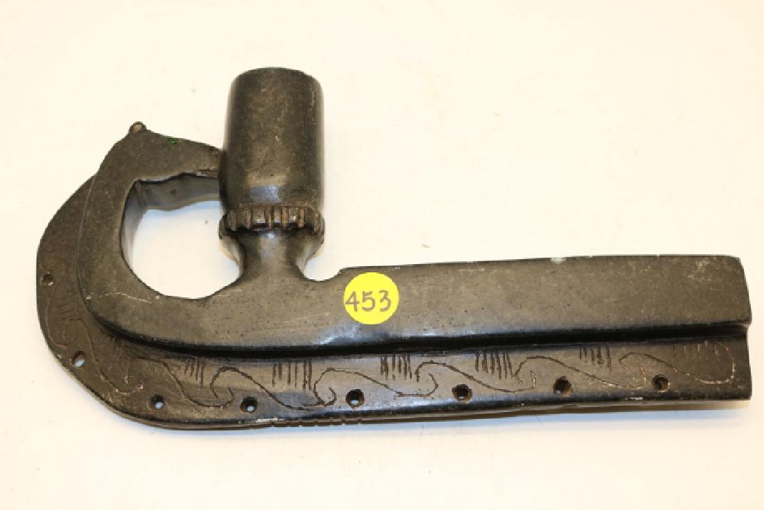 Steatite horse effigy pipe (1 of 5)