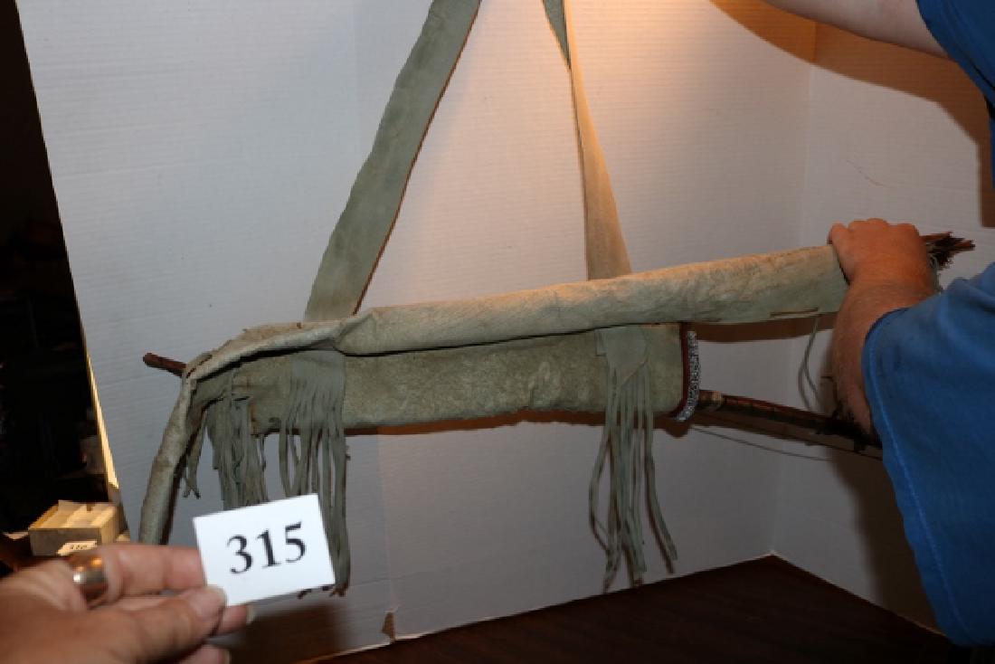 Wood Paint Decorated Bow & Quiver & Arrows (1 of 4)