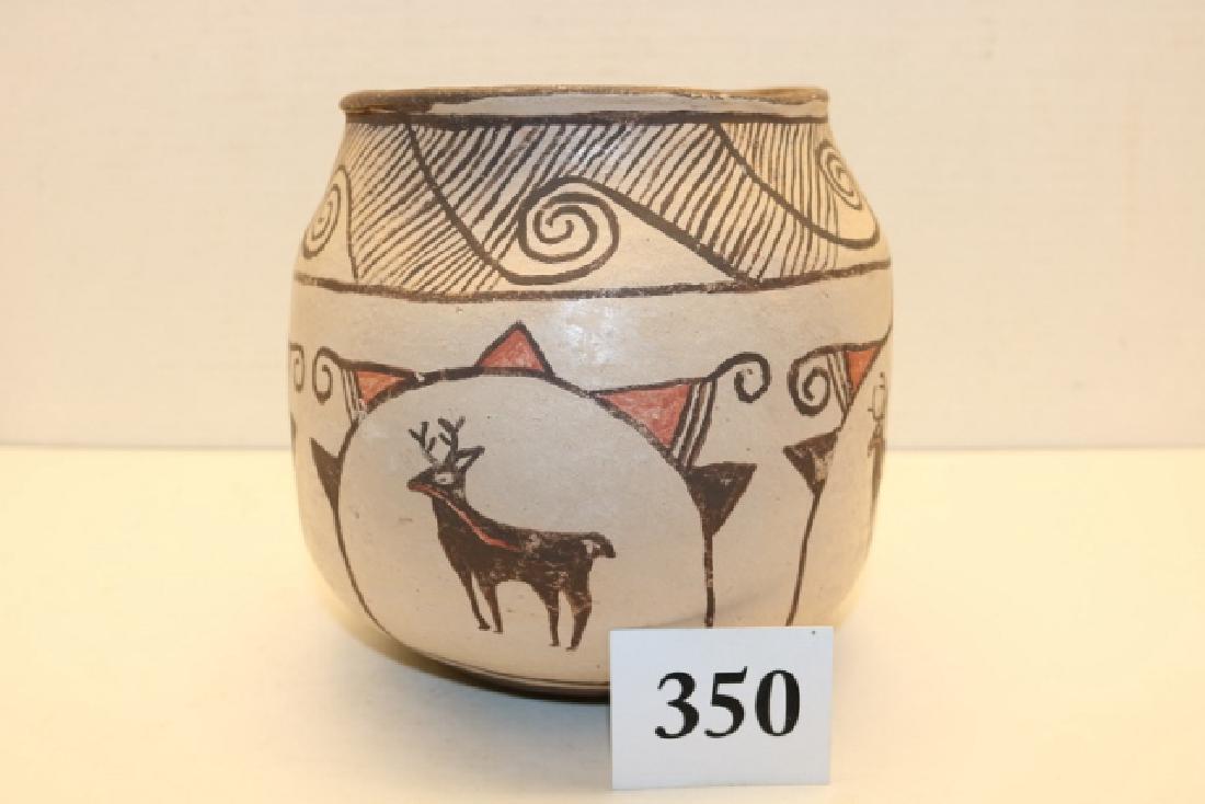 Zuni Deer Pottery Jar (1 of 2)