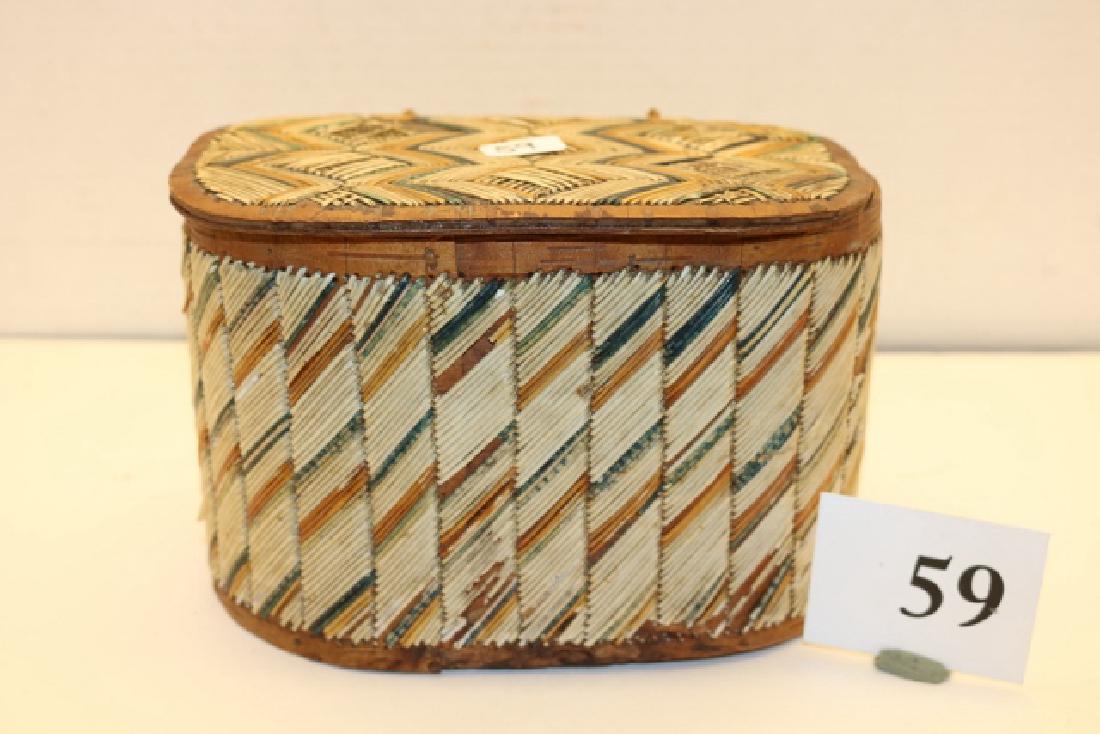 Lidded Quilled Box (1 of 3)