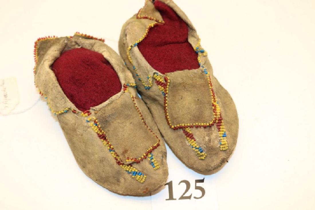 Pair Childs Apache Moccassins (1 of 2)