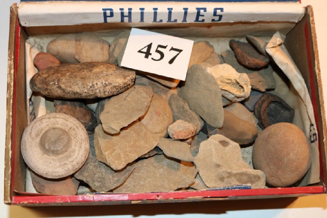 Cigar Box with Fossils – Rocks (1 of 1)