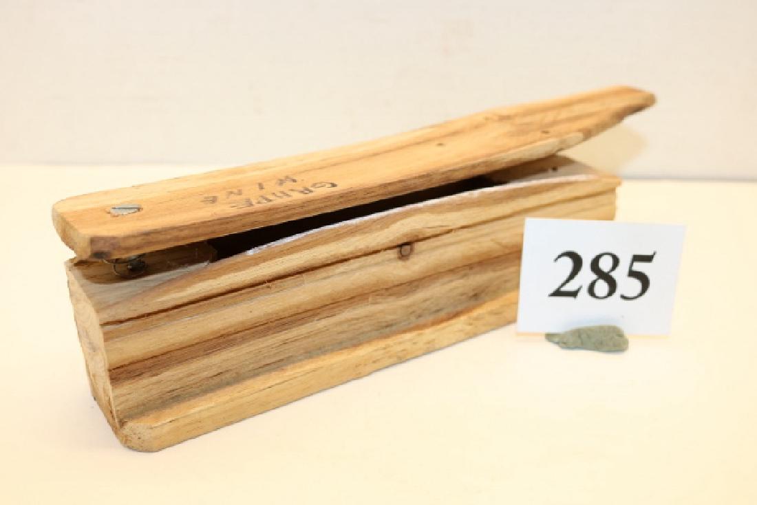 Folk art box turkey call (1 of 2)