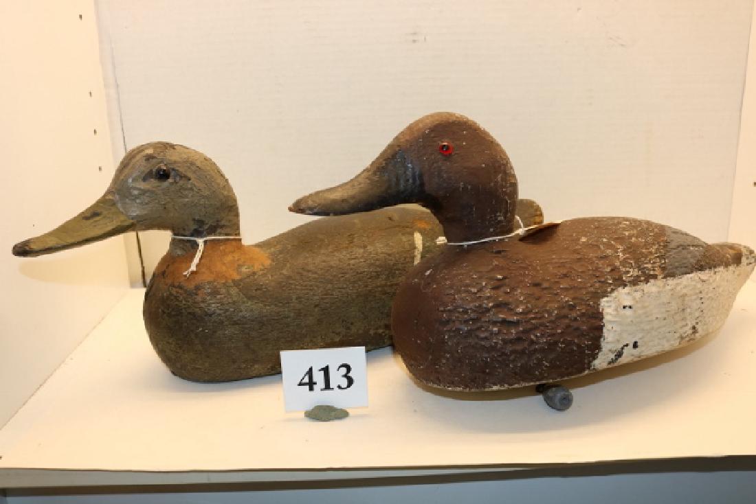 Lot of two old Working decoys (1 of 4)