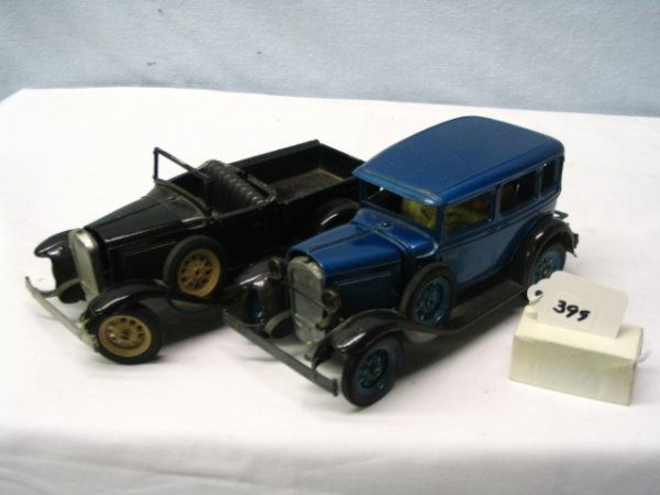 Hubley Sedan Take A Part – and black Hubley pick: Hubley Sedan Take A Part – blue black, original paint – and black Hubley pick -up- paint worn