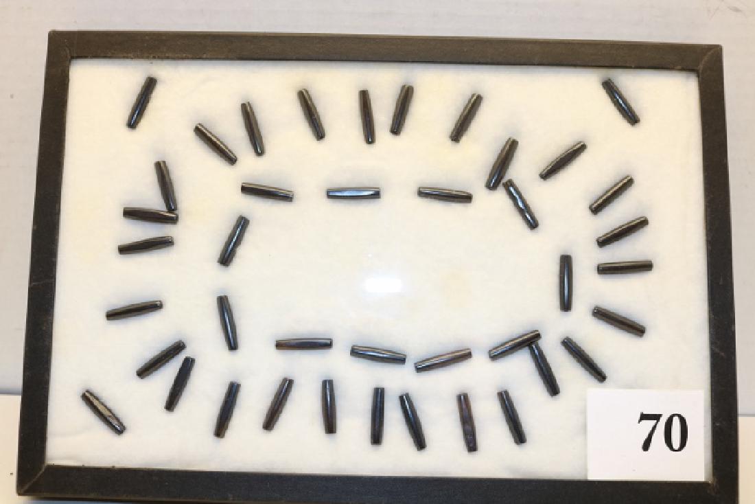 Frame Black Beads (1 of 2)