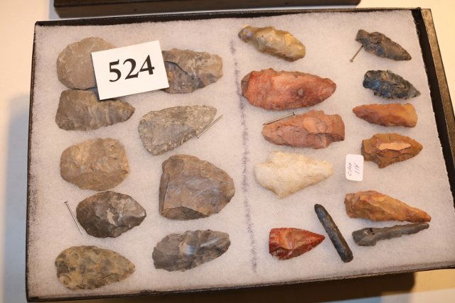 Frame with 22 Flint Knives – Points (1 of 1)