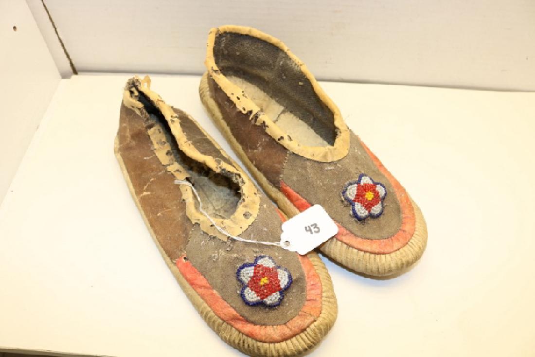 Pair Bead Decorated Moccasins (1 of 2)