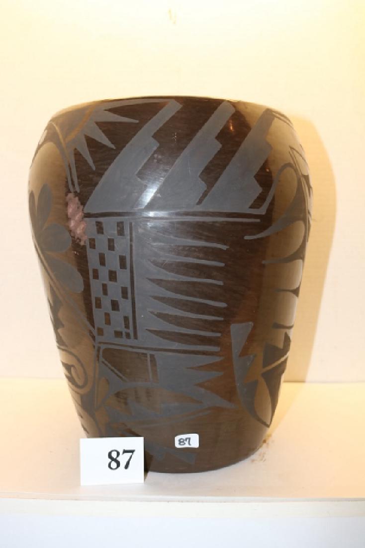 Black on Black Vase (1 of 4)