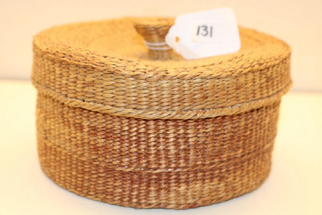 Lidded Alaskan Basket (1 of 1)