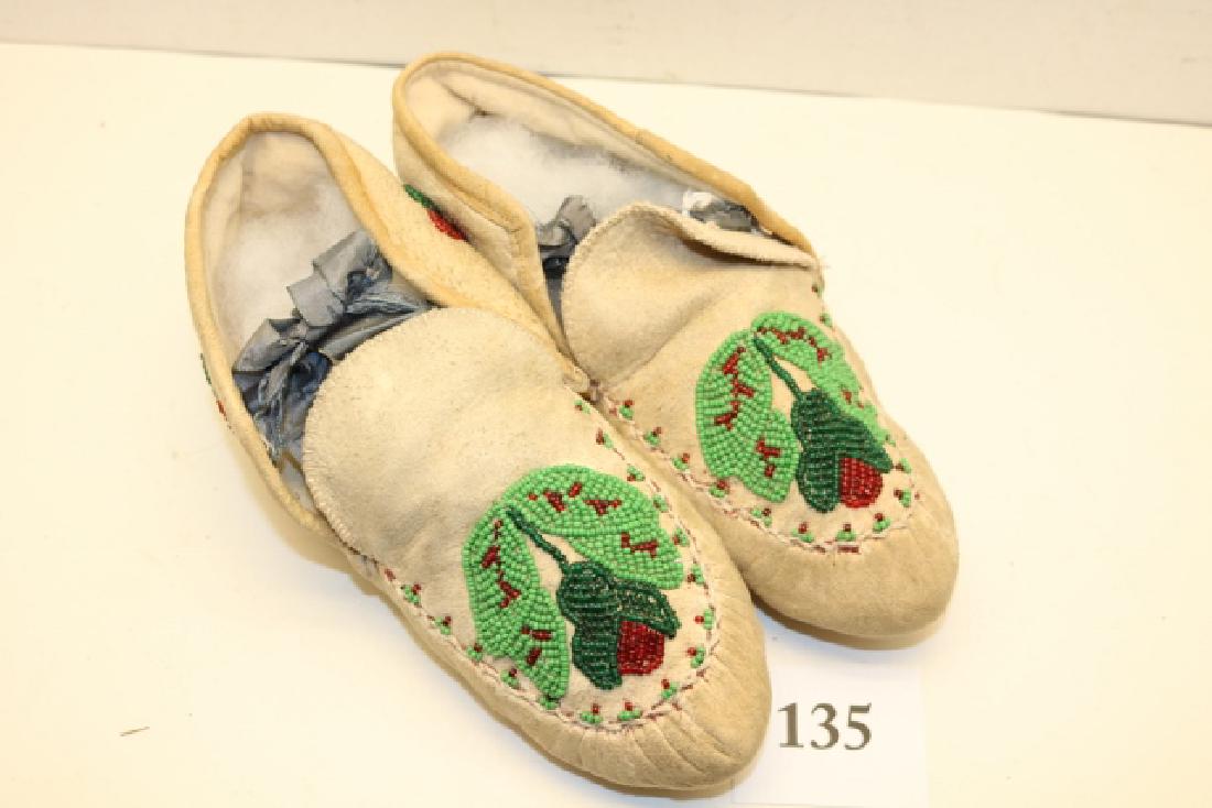 8” Pair Childs Moccasins (1 of 2)