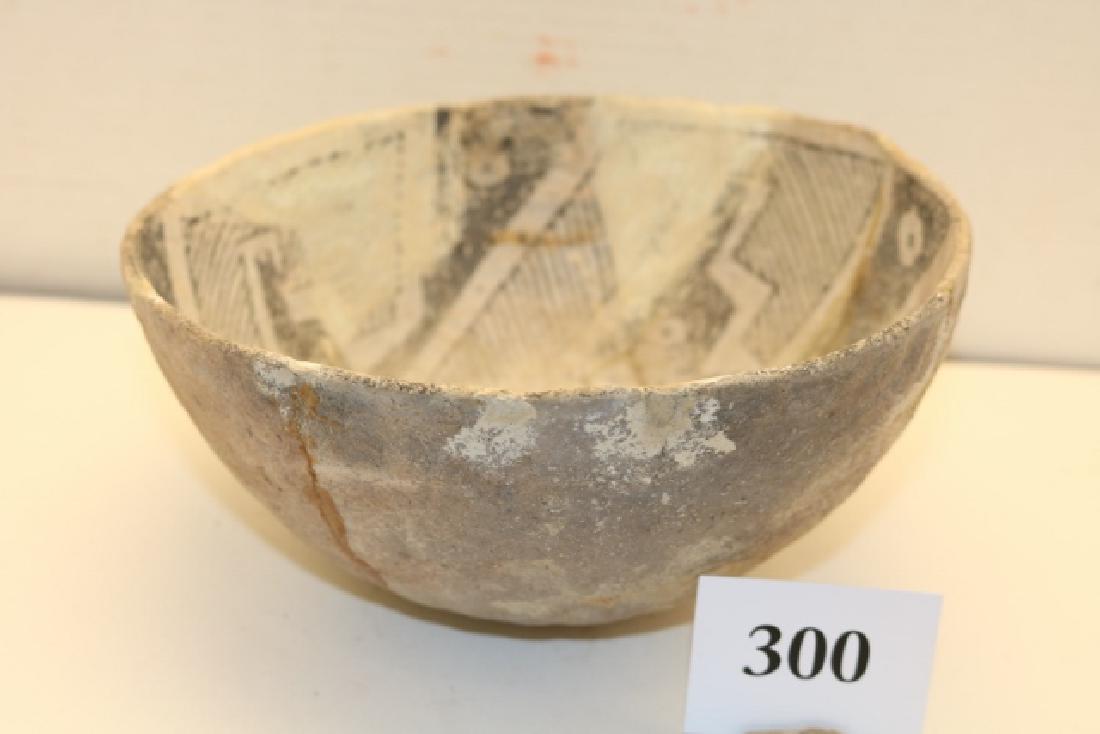 Pueblo I Black & white Bowl (1 of 3)