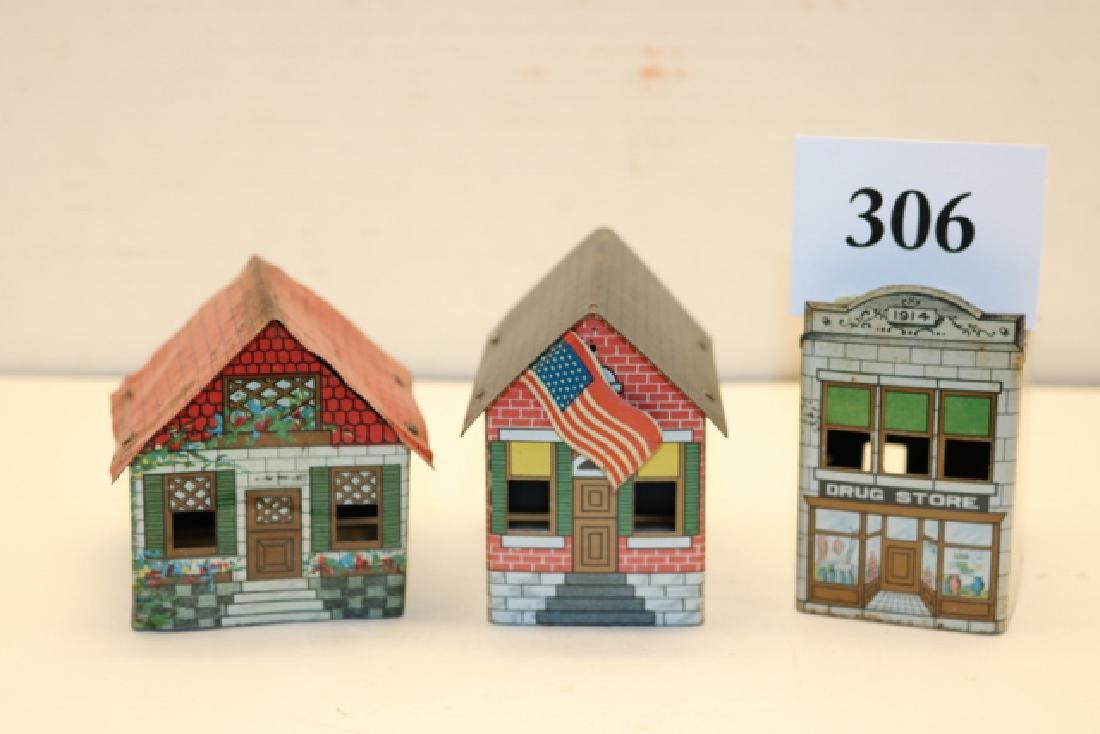 3 Tin Buildings – Drug Store: 3 Tin Buildings – Drug Store, House, School – no inserts or clips