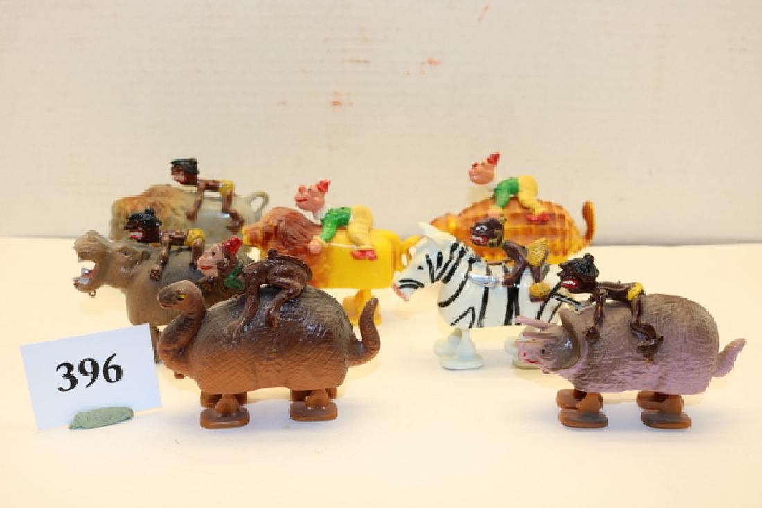 7 Plastic Marx Dinosaur & Animal Ramp Walkers (1 of 5)