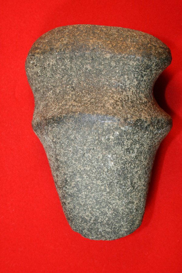 3/4 GROOVED AXE: ¾ GROOVED AXE, GRANITE, 5 ½", PERRY CO., OH.