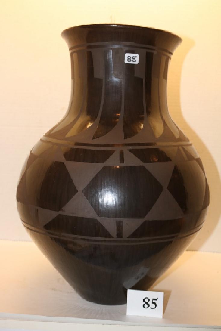 Black on Black Santo Domingo Pottery Vase: 11” x 16” Black on Black Santo Domingo Pottery Vase Robert Aqui Lar South Dakota