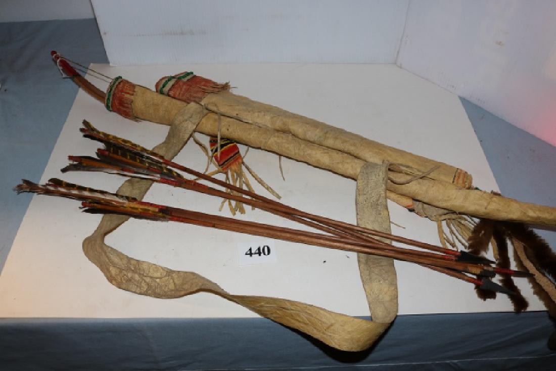 Pawnee Painted Bow, Quiver (1 of 4)