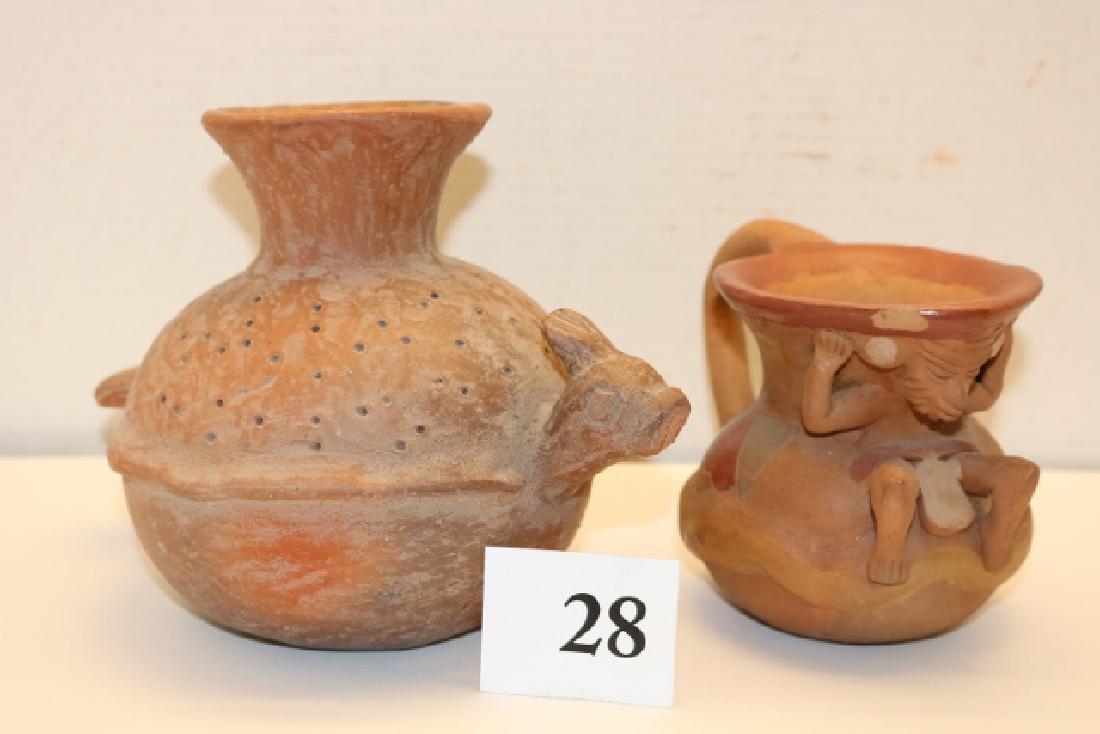 2 Central American Effigy Pots: 2 Central American Effigy Pots, age uncertain, chip, beak chipped