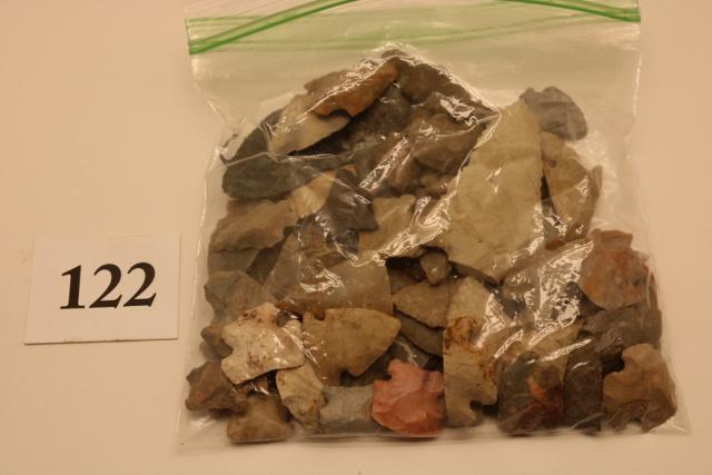 Group of 35+ Scrapers, Arrowheads: Group of 35+ Scrapers, Arrowheads - Smallest ½” - Largest 1 ½”