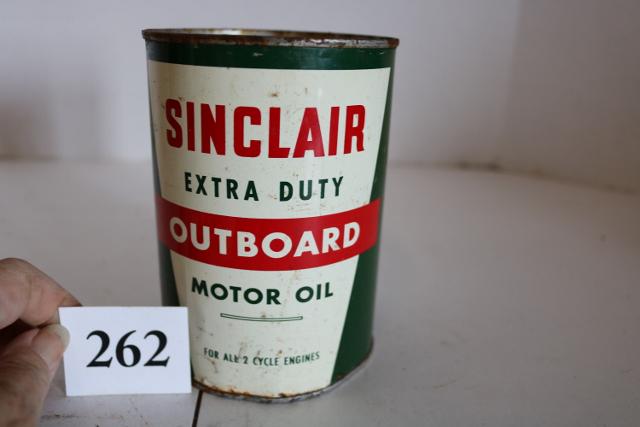 Sinclair Outboard Motor Oil (1 of 2)