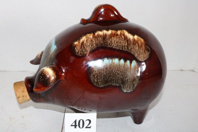 Hull Pottery Piggy Bank (1 of 3)