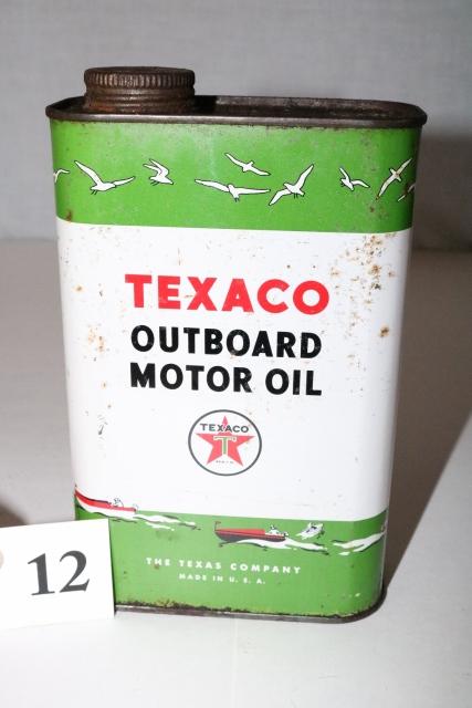 Texaco Outboard Motor Oil Can: Texaco Outboard Motor Oil Can One US Pint Size, Some light rust.