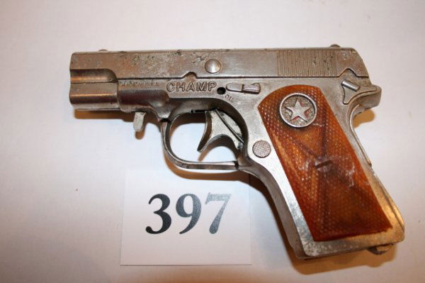 Hubley "Champs" Cap Gun: Hubley "Champs" Cap Gun – c. 1940 – 5" C8.1.2