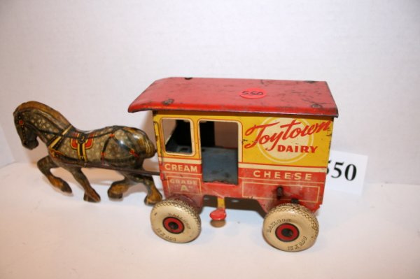 Marx Toy Town Dairy: Marx Toy Town Dairy – 11" w/u