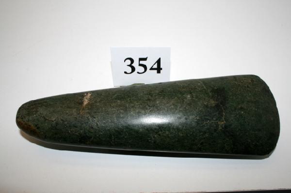 Jade Celt: 7 15/16" Highly Polished Jade Celt – Mayan Culture – Nice
