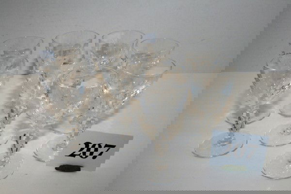 (8) Cordial or Liquer Glasses: (8) – 3 3/4" Cordial or Liquer Glasses Orrefor Crystal in Star Flower Design