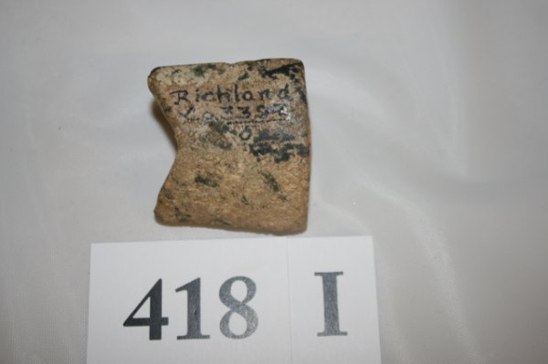 Meuser bannerstone: 1 ½” Meuser bannerstone – photo in the Meuser Collection book by Converse pg. 162, 3397/5 Richland Co. Ohio