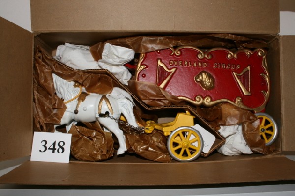 Overland Circus Band Wagon: Kenton Toys Overland Circus Band Wagon – Two Horse #233 – mint/boxed