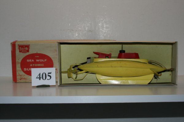 The Sea Wolf Atomic Submarine: Sutcliffe The Sea Wolf Atomic Submarine – broken periscope with box & key –excellent