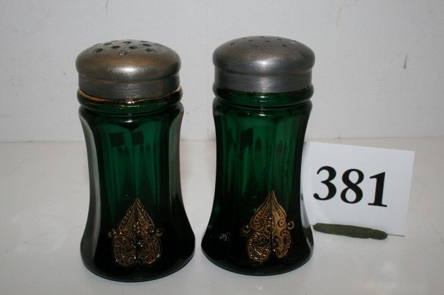 Salt & Pepper Shakers: Pair of 3 1/2" Emerald Green Salt & Pepper Shakers with gold gilt – pewter tops