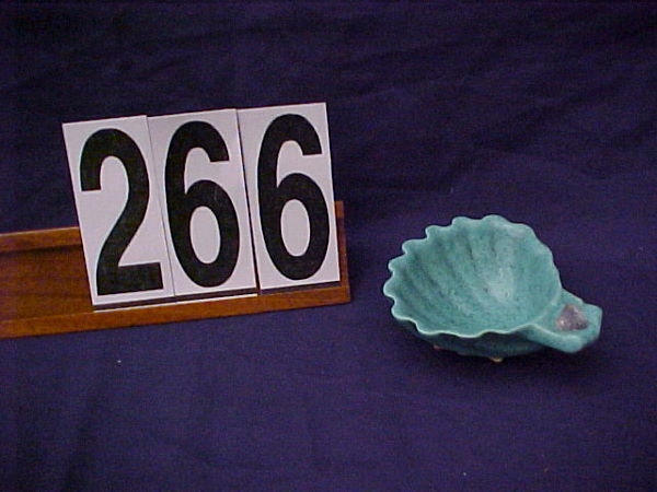 Roseville blue RAYMOR shell form small ash tray: Roseville blue RAYMOR shell form small ash tray with original paper label