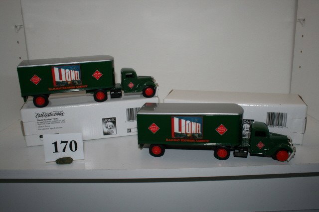 2 Delivery Trucks: Lot of 2 ERTL Collectible "Lionel" Delivery Trucks 8" long in original box