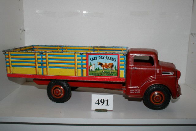 MARX Lazy Day Farms: MARX Lazy Day Farms Nice Original Litho (minor wear, rust, and paint loss)