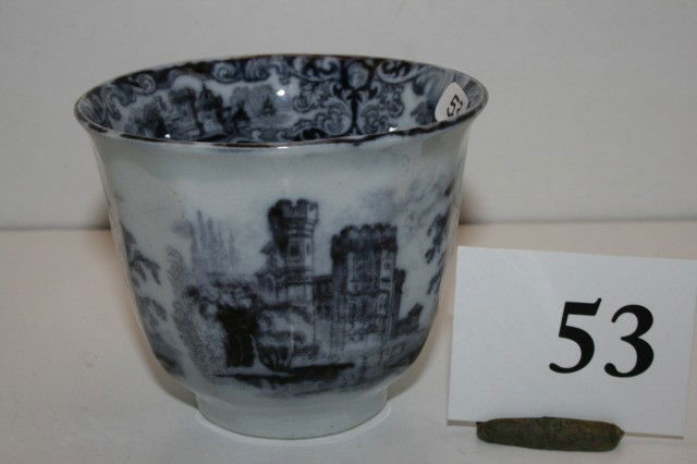 Handless Cup: Foliage Mulberry Color Handless Cup – by Ed. Walleg (1850 circa)