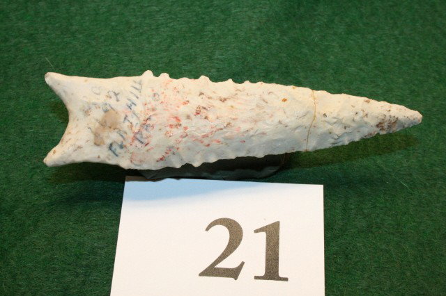 Dalton Point: 1” x 3 ¾” Fine Dalton Point – tip broken and glued, Ark.