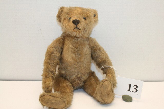 Steiff 10” Tan Mohair Bear: Early Steiff 10” Tan Mohair Bear w/blank button, shoe button eyes & areas of Mohair missing (VG)