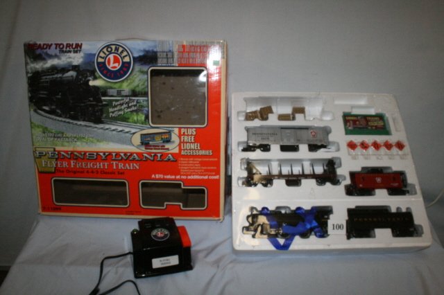 Lionel Penn. Freight: Lionel Penn. Freight in box with transformer – no track – as shown “Blue Box Car Missing”