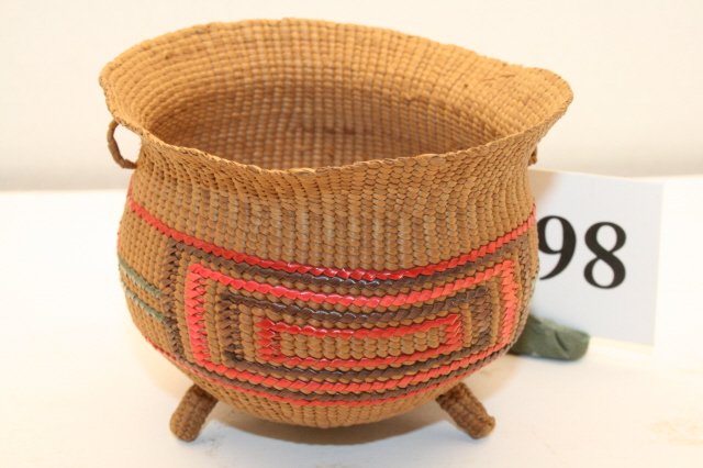 Tri Pod Basket