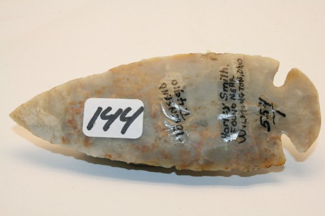 Flint Ridge Dovetail Point: 4” Flint Ridge Dovetail Point – Ex. Meuser Coll. – Ex. Earl Townsend Collection found by Harvey Smith, Wilmington Ohio – Jackson Grade 8 – Davis C.O.A.