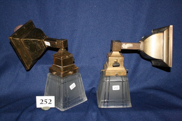 Pair of Brass Wall Fixtures: Pair of Brass Wall Fixtures