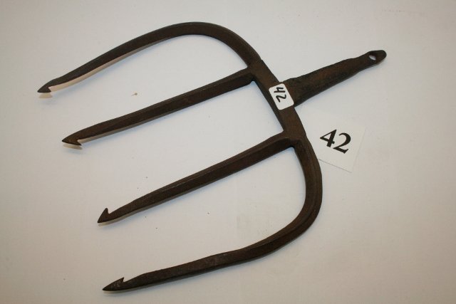 Quadrant Hand Forged Fish Spear: 10” x 11 ½” Quadrant Hand Forged Fish Spear – Ohio