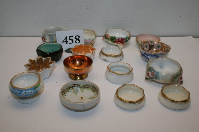 16 Assorted Salt Dips: 16 Assorted Salt Dips – Nippon, Lenox, Pereage (some nicks & chips)