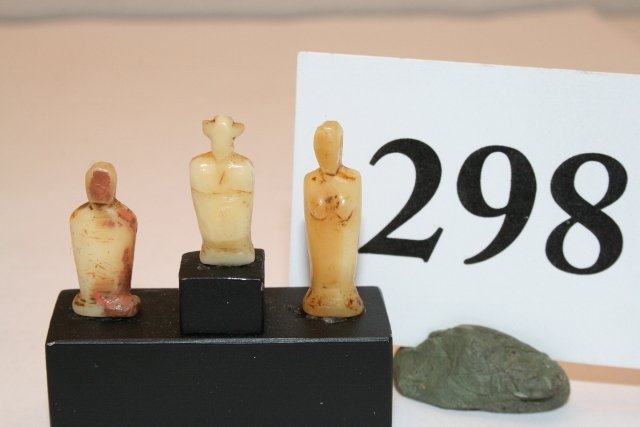 3 Miniature Carved Ivory Dolls: 3 Miniature Carved Ivory Dolls on metal display stand – largest 1 5/16” tall