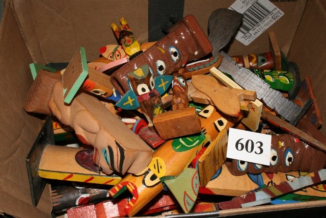 26 Wood Totem Poles: Large Lot containing 26 Wood Tourist Souvenir Totem Poles –largest 14” – all 20th Century