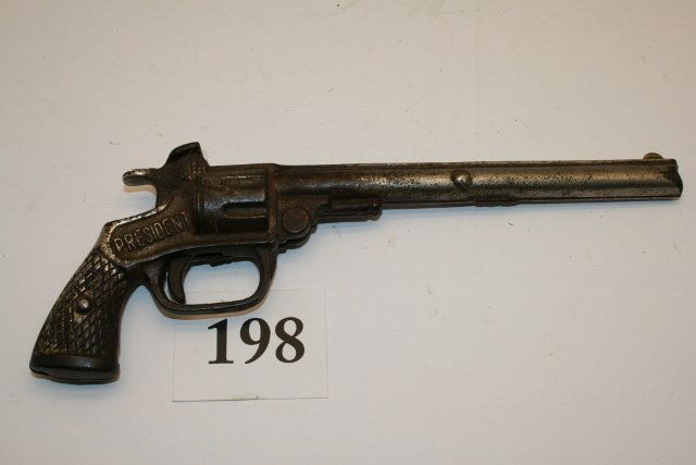 Cast Iron “President” by Kilgore: 9 1/8” Nickel Plated Cast Iron “President” by Kilgore – in 1925 – only 20% nickeling – rusting – average shape